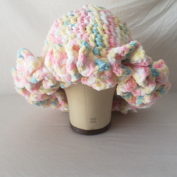 Pastel Multicolor Ruffle Hat - Picture 4 of 5